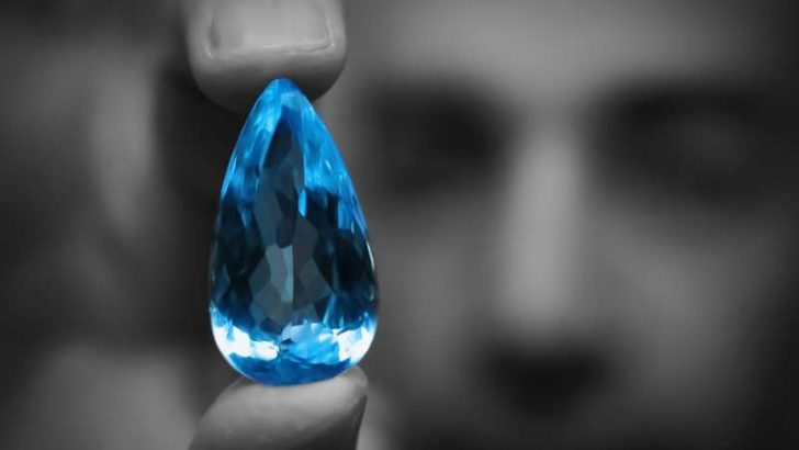why-can-blue-diamond-conduct-electricity-728×410